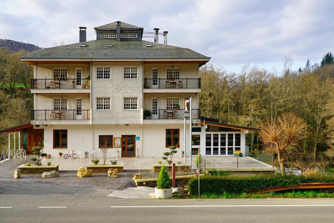 Hotel A Veiga Самос Экстерьер фото