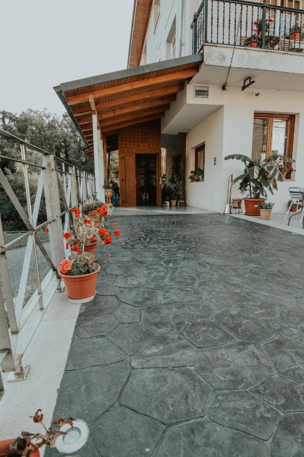 Hotel A Veiga Самос Экстерьер фото